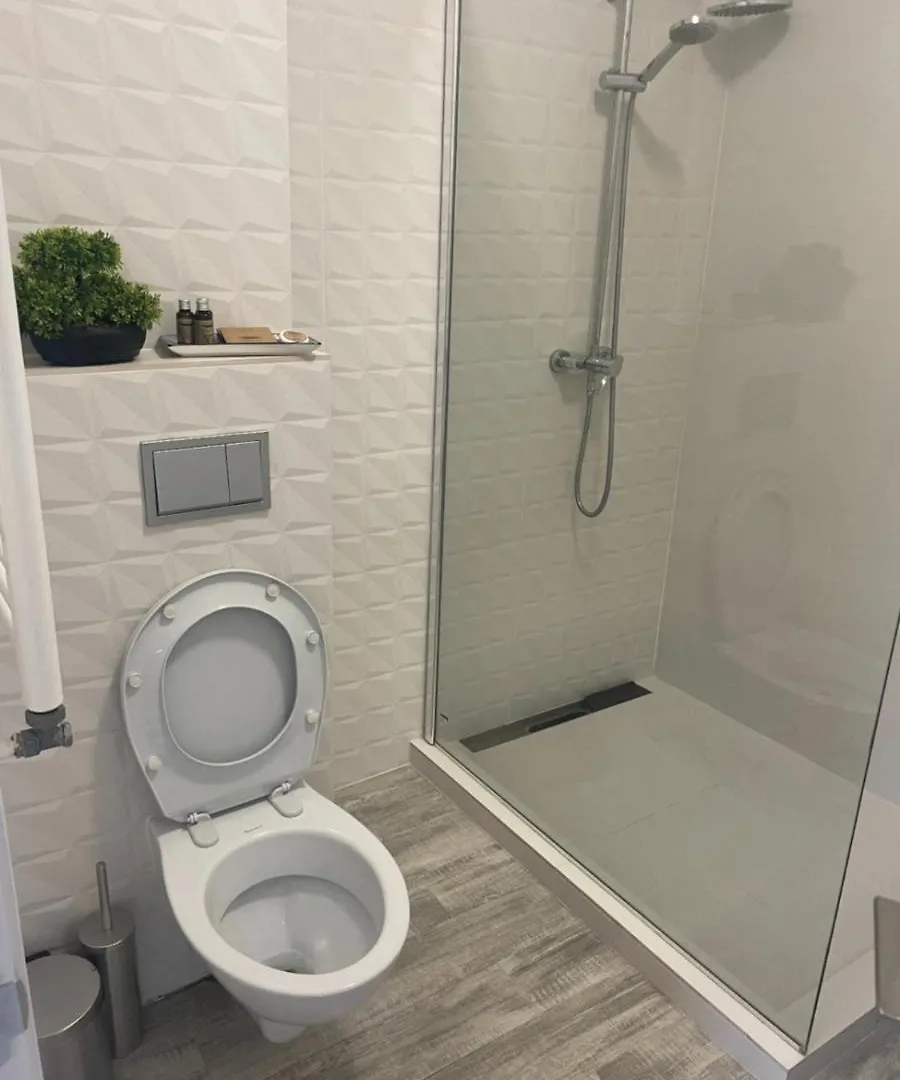 Royal Apartments Otopeni Dn
