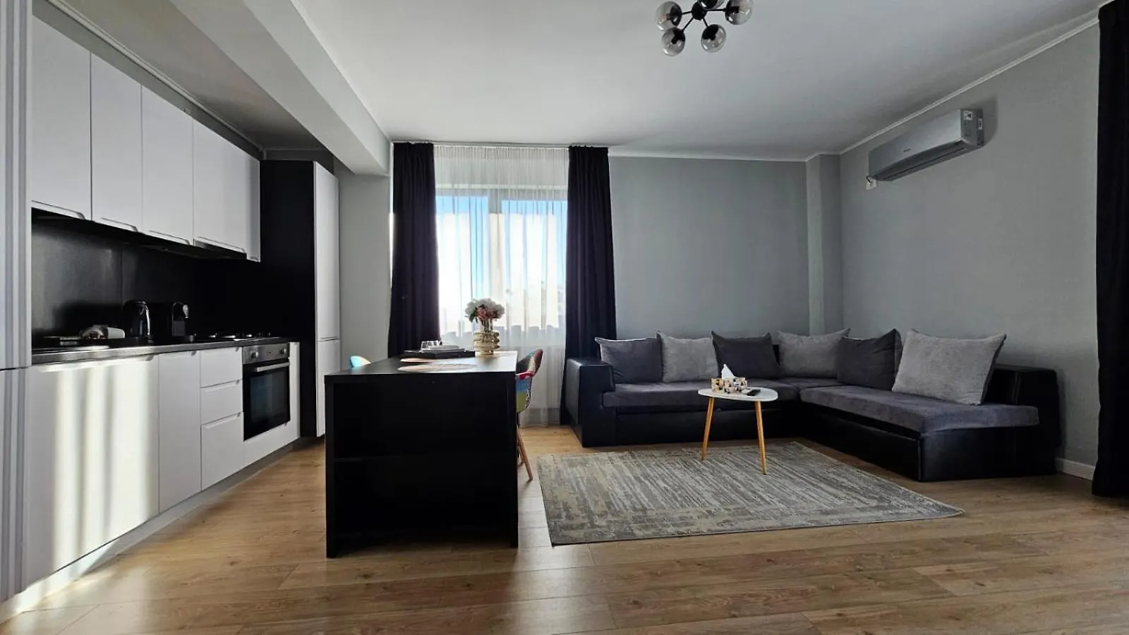 Royal Apartments Otopeni Dn